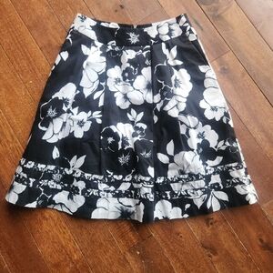 White House Black Market Floral Black and White Skirt